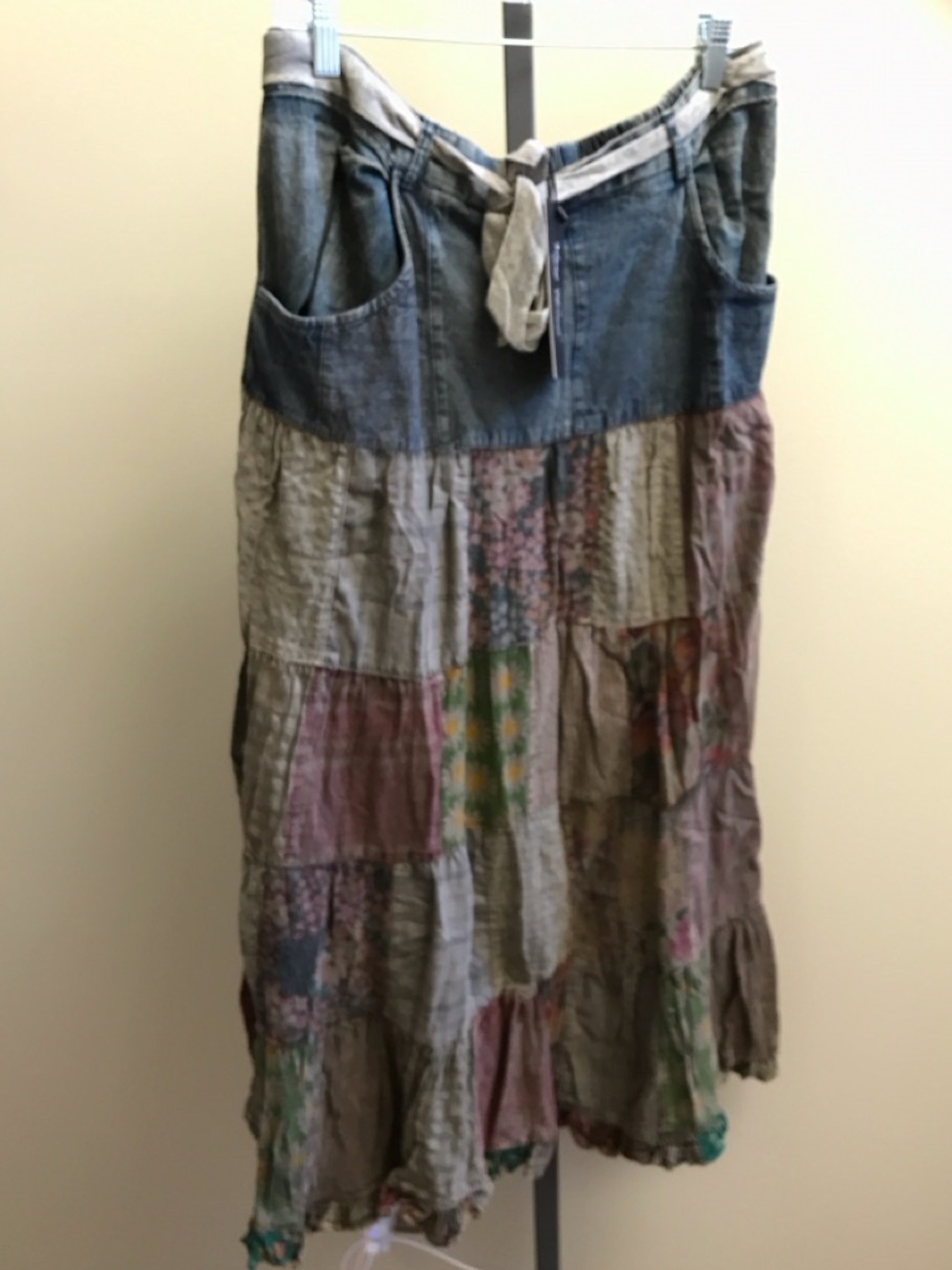 YOUNG THREADS NWT Skirt Maxi Denim Plaid Size Large - Picture 3 of 3